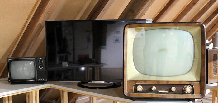 How To Dispose Of A Broken TV 1 How To Dispose Of A Broken TV