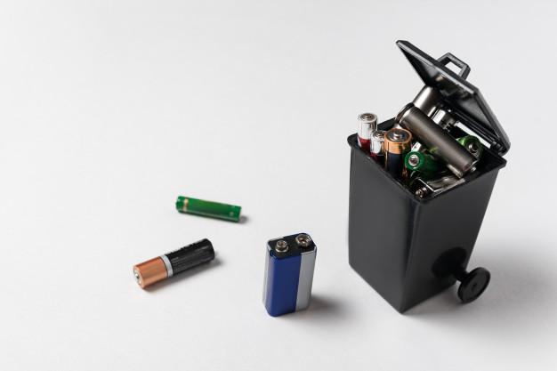 What to avoid when recycling lithium-ion batteries