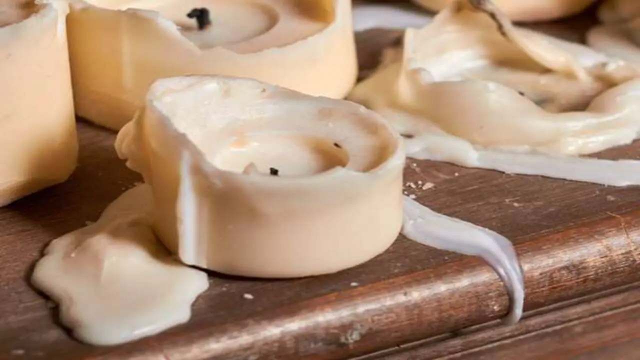 HOW TO DISPOSE OF OLD CANDLES [METHODS YOU SHOULD KNOW]