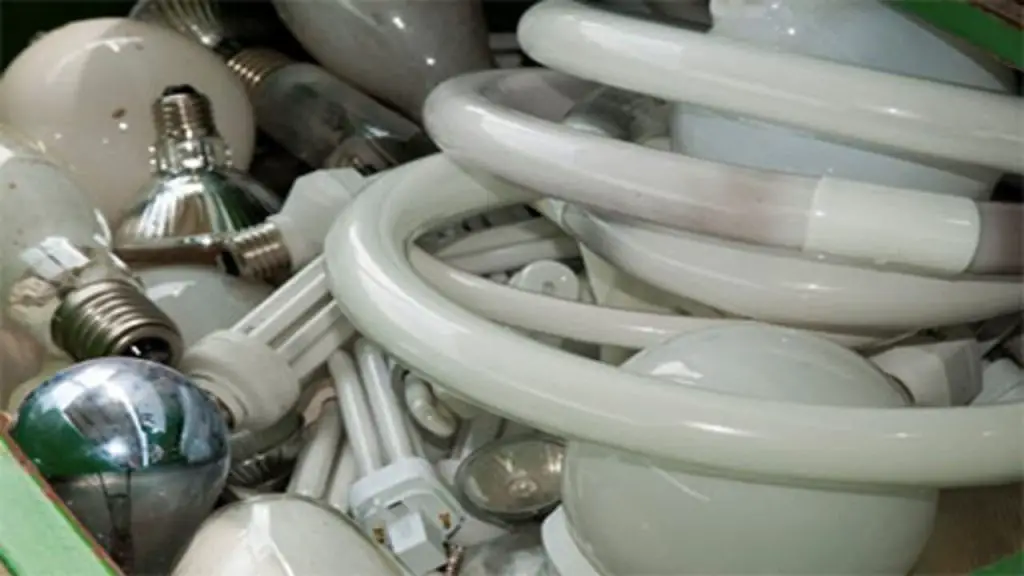 How to Dispose of Mercury: 3 Best Disposal & Recycling Solutions 2 mercury