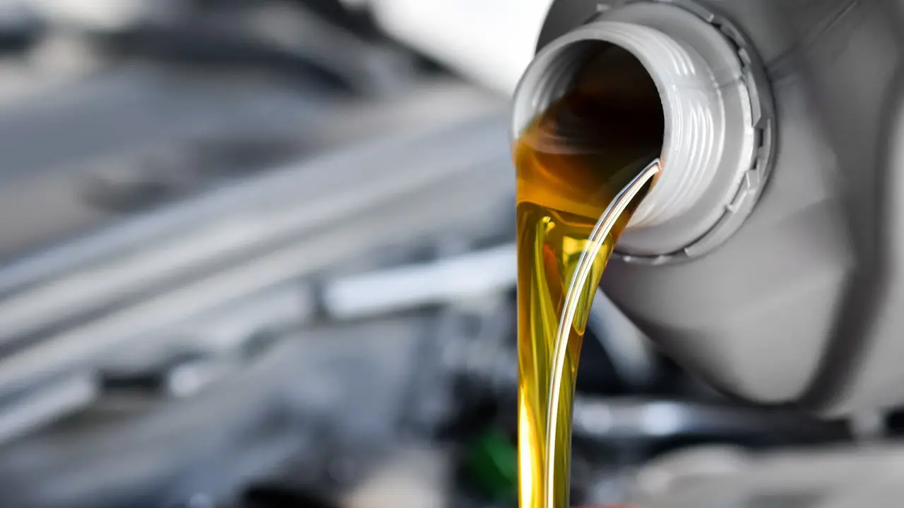 Dispose of Motor Oil in 6 Easy Steps